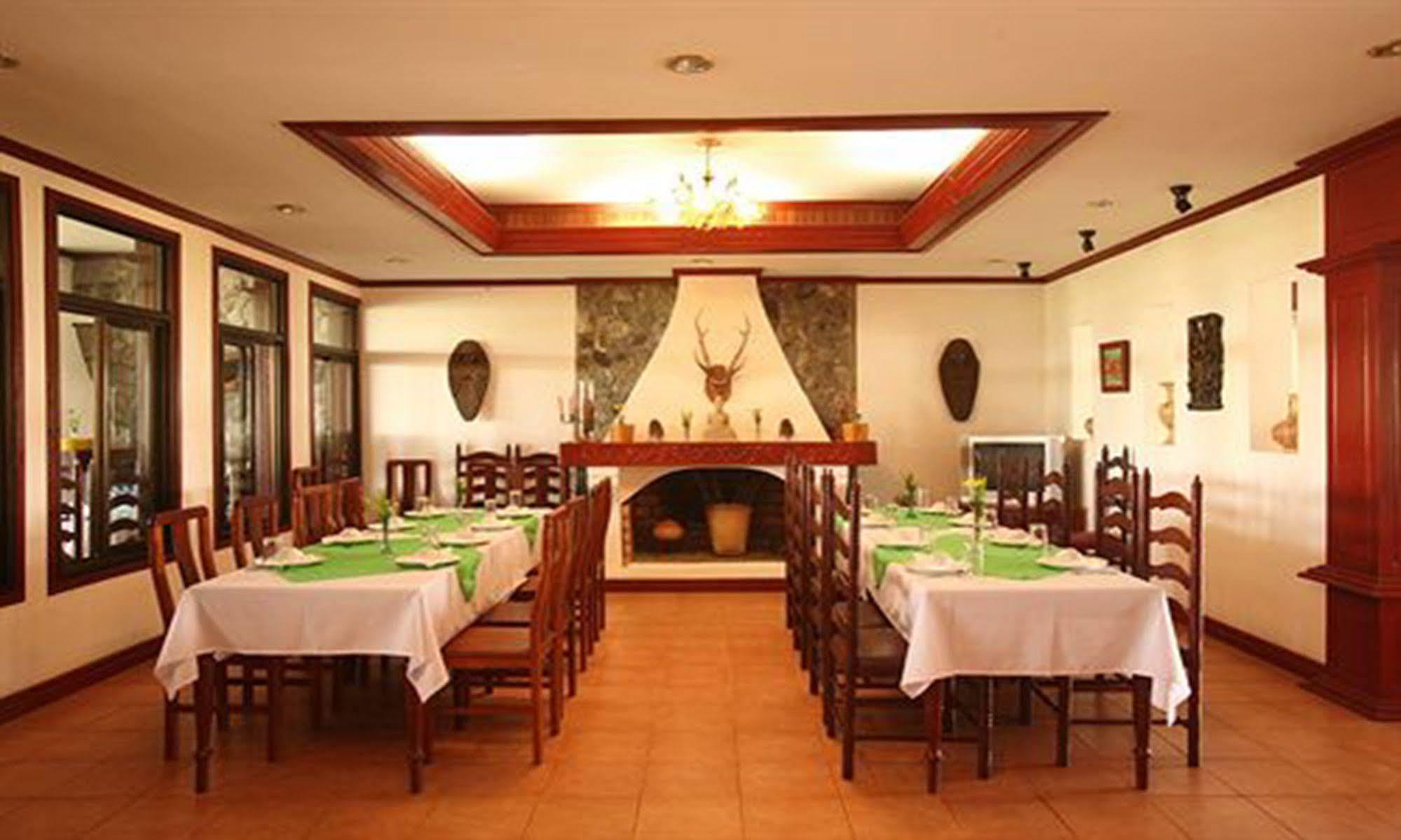 Vansana Plain Of Jars Hotel Muang Phônsavan Extérieur photo